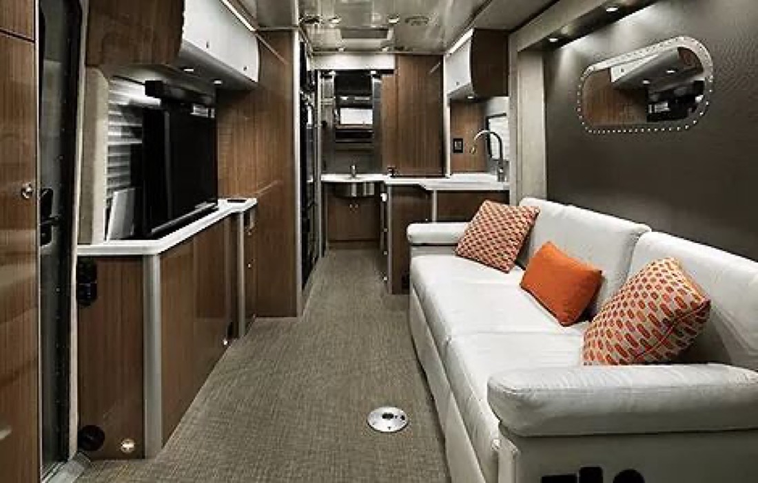 2018 Airstream Atlas Review